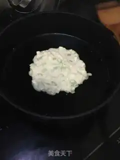 Make Smelt shrimp pie step 4