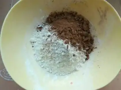 Make Coco-cracker step 0