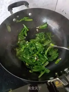 Make Garlic leaf step 4