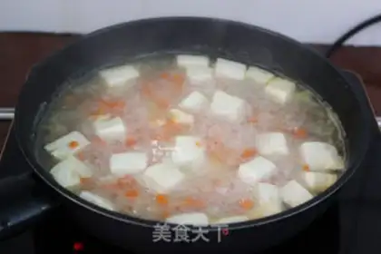 Make Shrimp tofu soup step 7