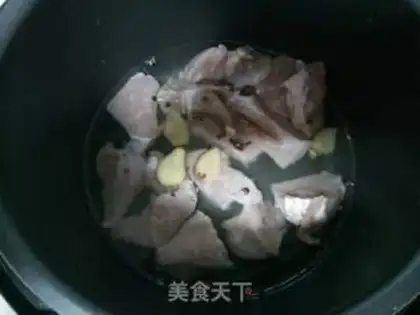 Make Homemade meat pine step 0