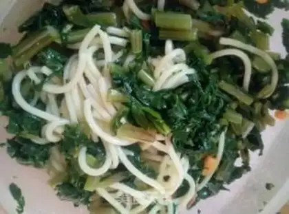 Make Carrot leaves for pasta step 3