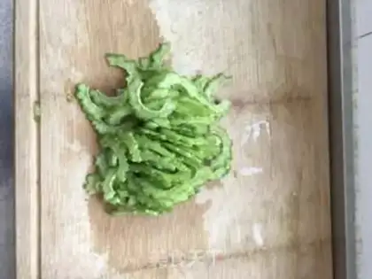 Make Bitter eggcake step 1