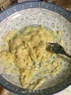 Make Lazy-looking guacamole step 0