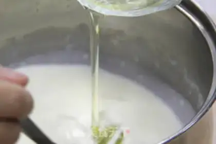 Make Mirror pudding step 2