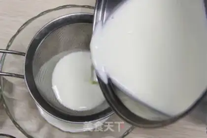 Make Mirror pudding step 3