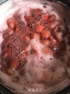 Make Strawberry jam step 2