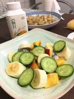 Make Jelly and sour salad step 1