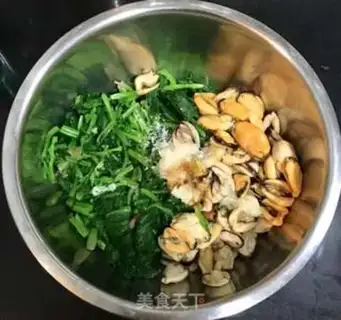 Make Sea rainbow spinach step 6