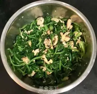 Make Sea rainbow spinach step 7