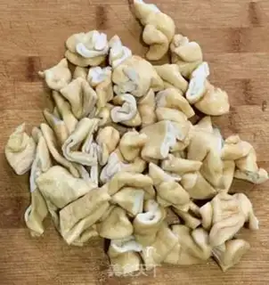 Make Piper peppers and sausages step 1