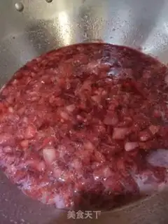 Make Strawberry sauce step 5