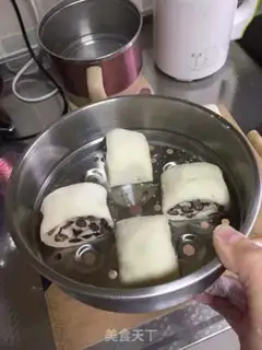 Make Red bean rolls step 7