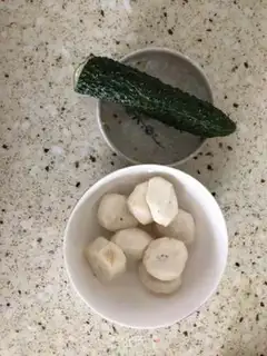 Make A bean-skin chicken bun step 1