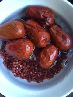 Make Red dates and soy sauce step 1