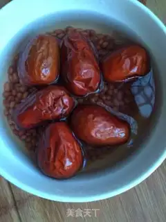 Make Red dates and soy sauce step 2