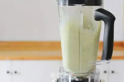Make Poisoned milkshake step 3