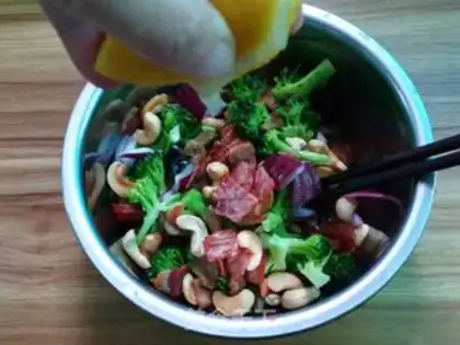 Make Orchid cashew salad step 8