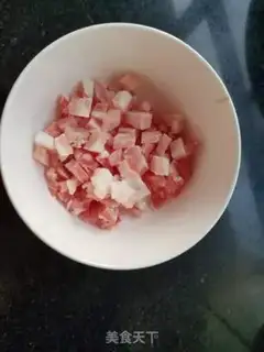Make The pasta with the meat step 0