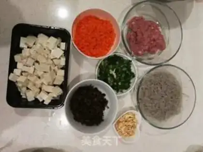 Make Tofu fan pork bun step 5