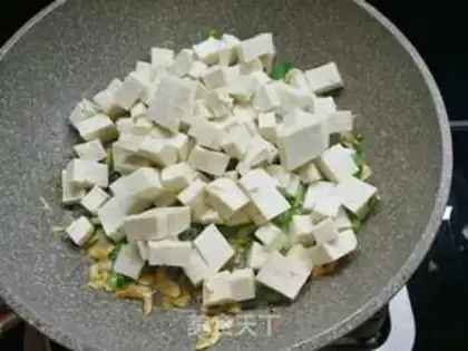 Make Tofu fan pork bun step 7