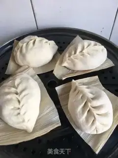 Make Garlic meat buns step 18
