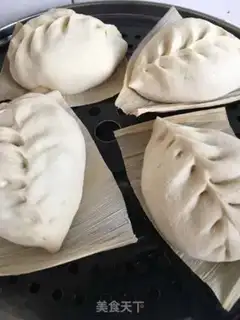 Make Garlic meat buns step 19