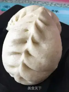 Make Garlic meat buns step 21