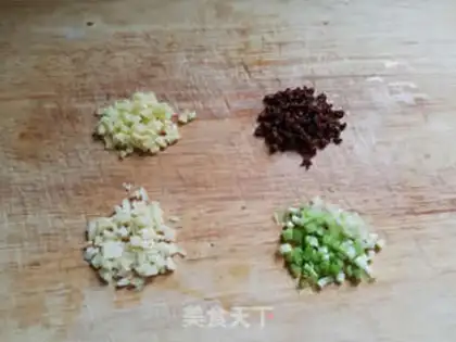 Make Soy sauce and fragrance step 2