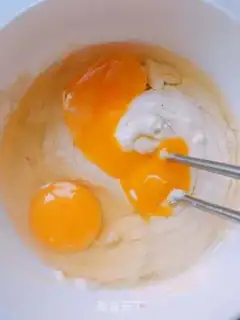 Make Homemade pancakes step 3