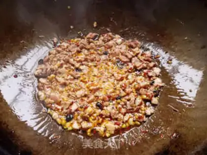 Make Soy sauce and fragrance step 6