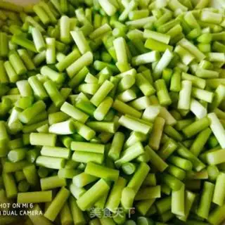 Make Garlic meat step 1