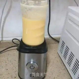 Make Pineapple jelly step 1