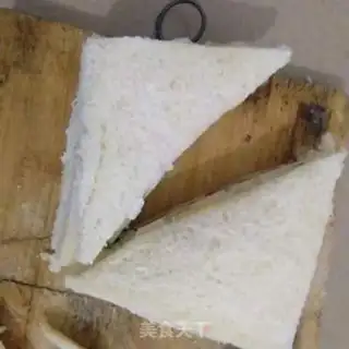Make Classic bacon sandwich step 8