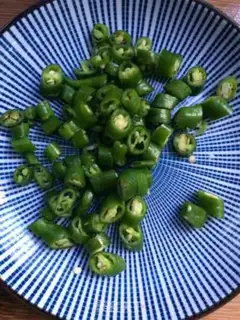 Make The green pepper potatoes step 1