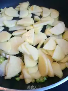 Make The green pepper potatoes step 5