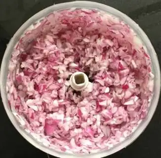 Make Onion pork bun step 3