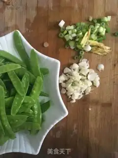 Make Garlic Dutch beans step 2