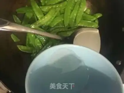 Make Garlic Dutch beans step 5