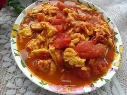Make Tomato fried eggs step 9