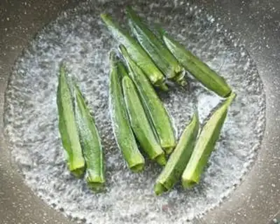 Make Garlic aces step 3
