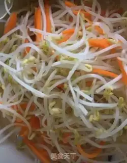 Make Cold bean sprouts step 2