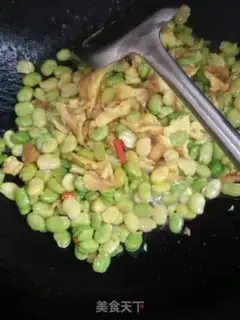 Make Scrambled eggs step 3