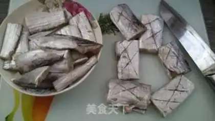 Make Curry with fish step 1