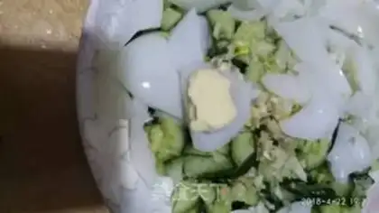 Make Frozen eggs step 2