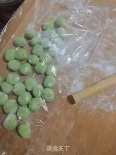 Make Dragon and Feng Do dumplings step 9