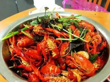 Make Spicy little lobster step 7