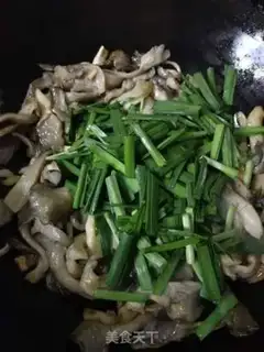 Make Scrambled mushrooms step 6