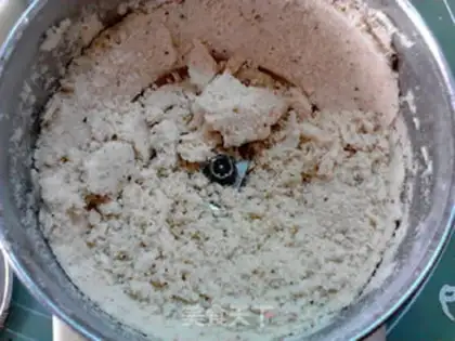 Make The German squirt horn cookies step 2