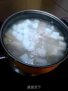 Make Carrot bone tofu soup step 2